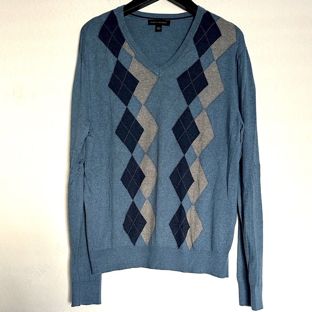 Banana Republic - Men’s Blue Argyle V-Neck Cashmere / Silk Blend Sweater